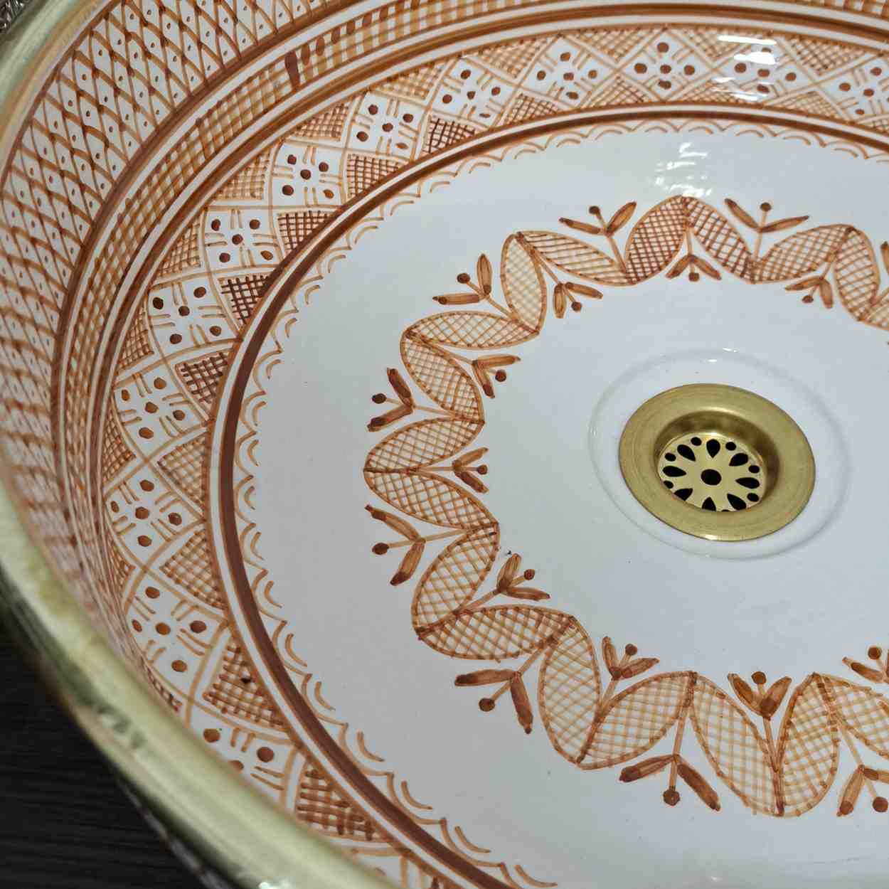 Vasque marocain à motif floral bleu avec rebord en laiton - lavabo à poser pour salle de bain 